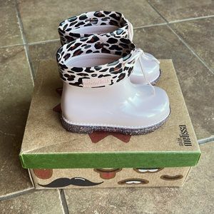 Mini Melissa pink rain boots